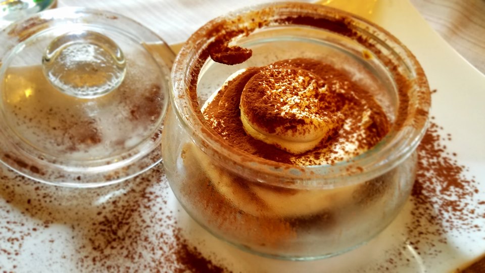 featured-img-Tiramisu - The Coffee Soaked Italian Pick Me Up